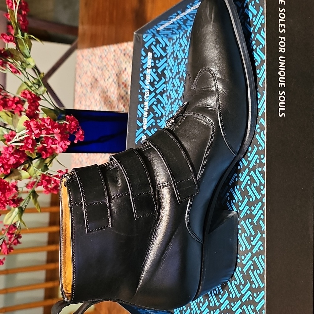 Fluevog Jack Boot M9/W11 comes with bag and original box - Picture 6 of 8